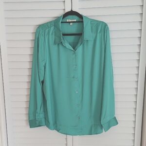 Skies Are Blue, Size‎ 1X, Green, Silky, Buttondown, Long Sleeves, Collar, NEW!